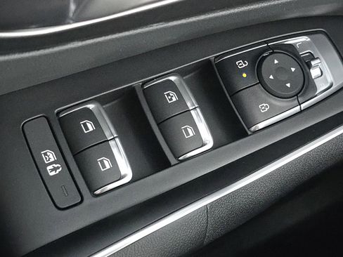 New 2026 Kia Sorento LX FWD image 11