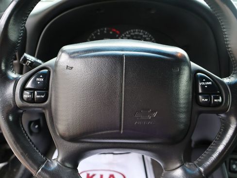 Used 2002 Chevrolet Camaro Z28 w/ Sport Appearance Pkg RWD image 17