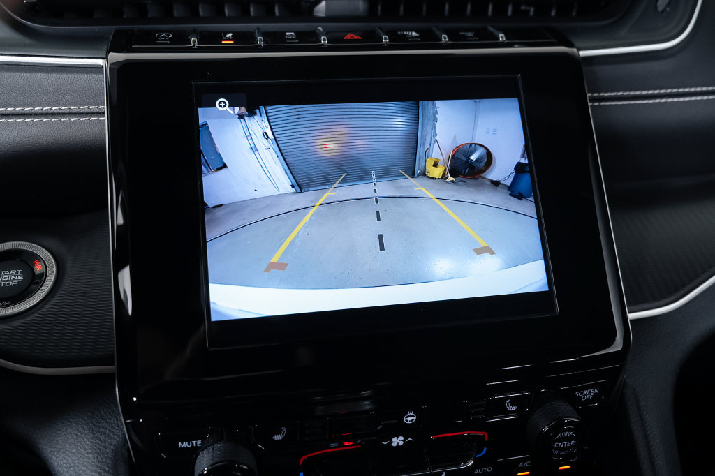 Used 2023 Jeep Grand Cherokee L Laredo RWD image 35