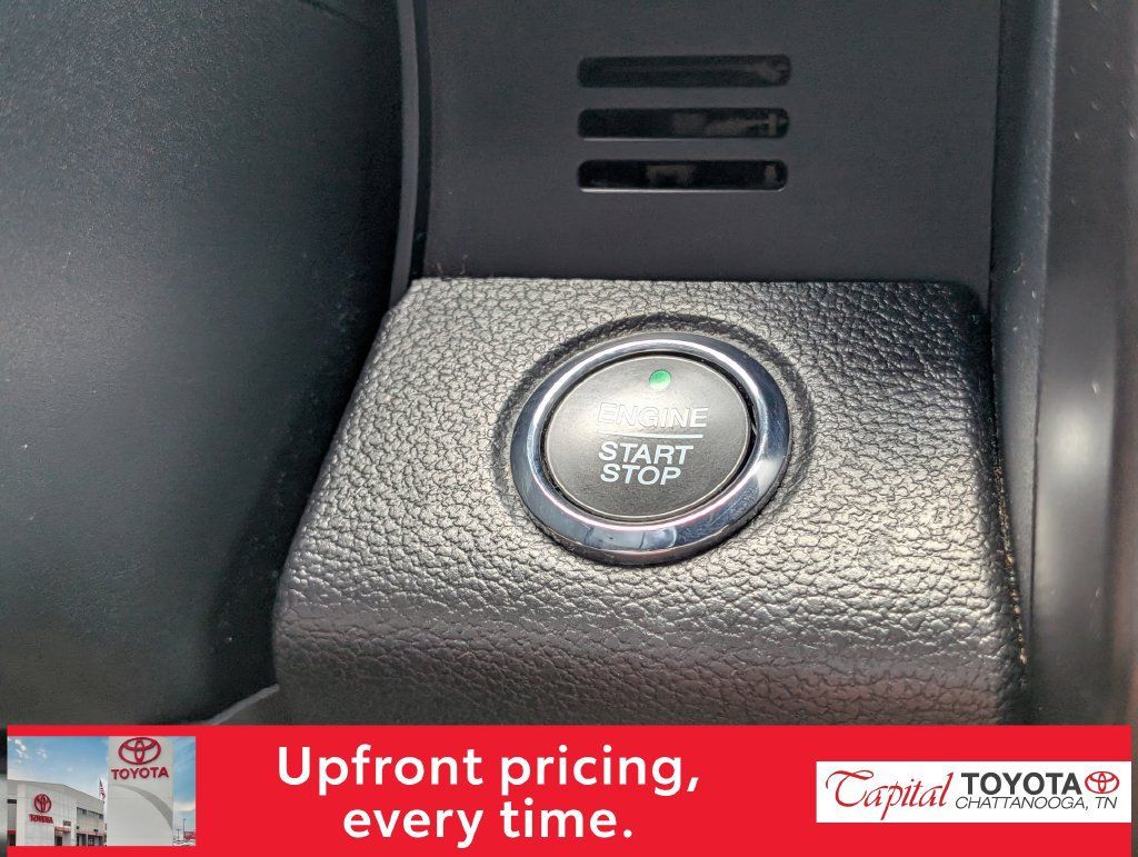 Used 2020 Ford Expedition Limited AWD/4WD image 18