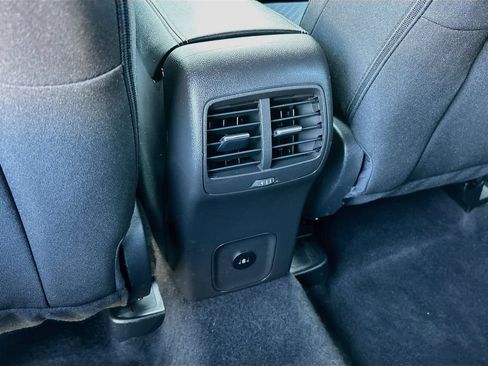 Used 2024 Ford Escape Active AWD/4WD image 23