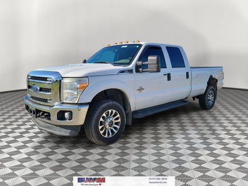 Used 2012 Ford F250 XLT w/ Advanced Security Group AWD/4WD image 2