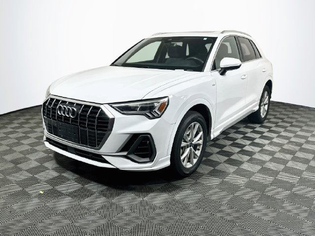 Used 2025 Audi Q3 2.0T Premium AWD/4WD image 5
