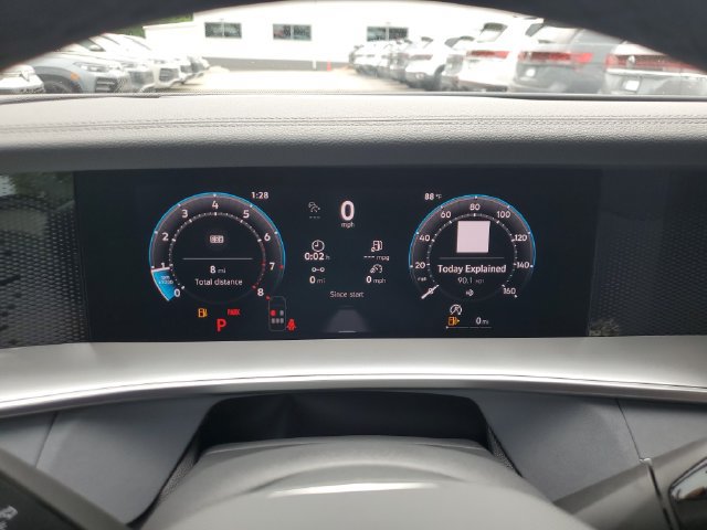New 2026 Volkswagen Tiguan SE R-Line FWD image 24