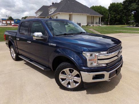 Used 2018 Ford F150 Lariat w/ Equipment Group 502A Luxury AWD/4WD image 15