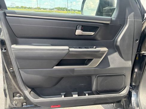 Used 2025 Toyota Tundra SR5 w/ SR5 Convenience Package AWD/4WD image 8