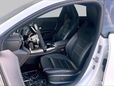 Used 2023 Mercedes-Benz CLA 35 AMG 4MATIC image 8