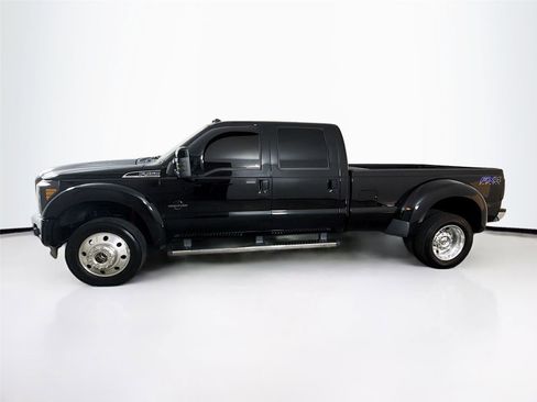 Used 2016 Ford F450 Lariat w/ Lariat Ultimate Package image 4