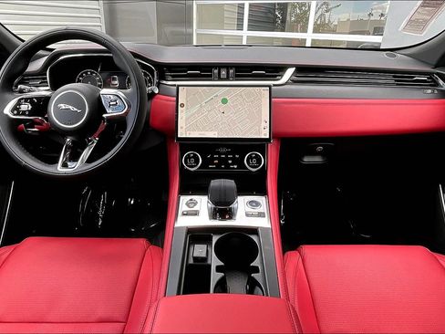 New 2026 Jaguar F-PACE R-Dynamic S image 5