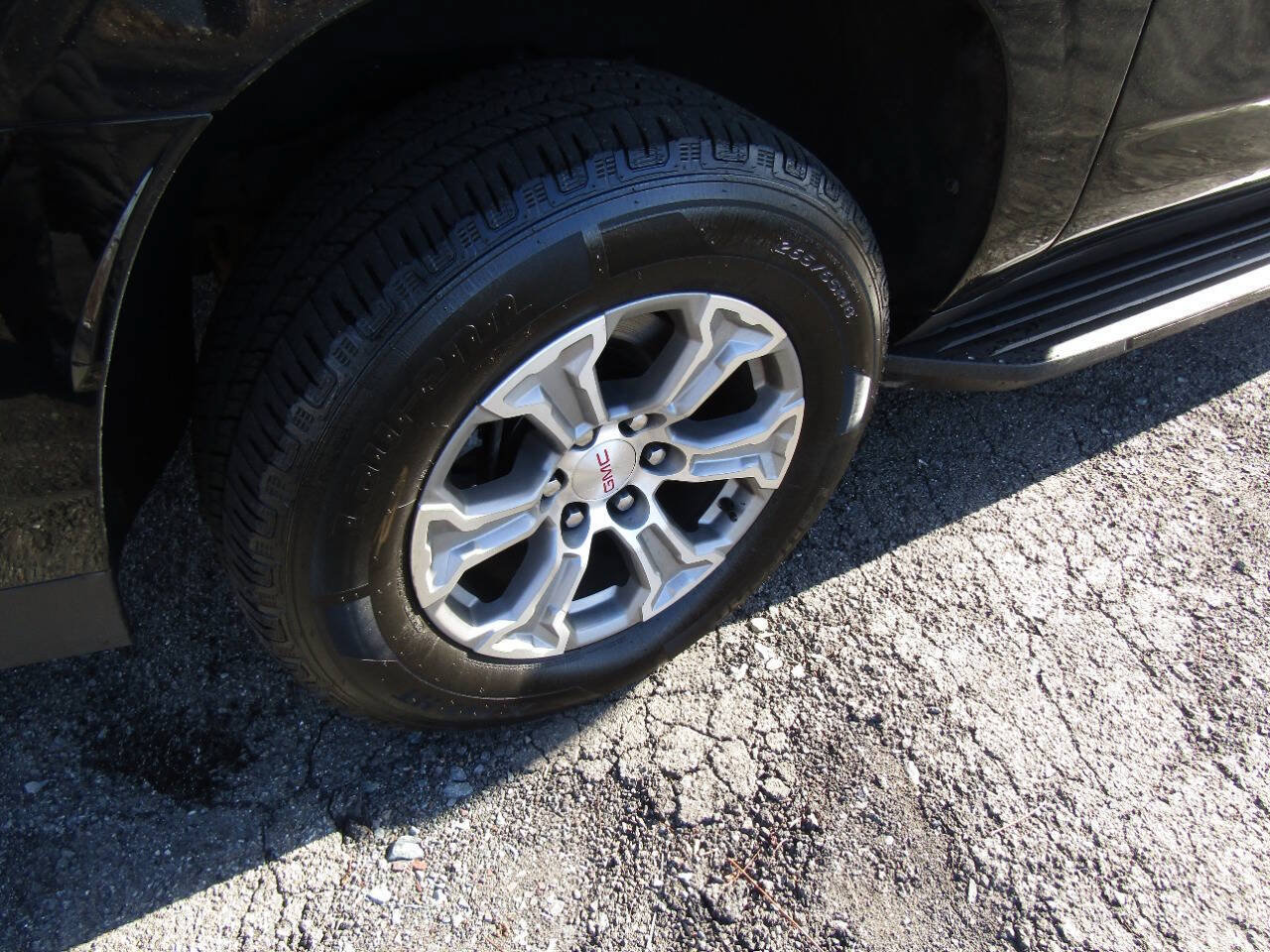 Used 2022 GMC Yukon XL SLE AWD/4WD image 40