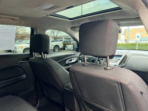 Used 2012 Chevrolet Equinox LS image 27