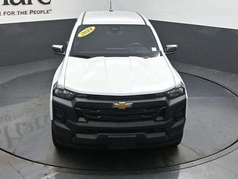Used 2024 Chevrolet Colorado W/T w/ Safety Package image 58