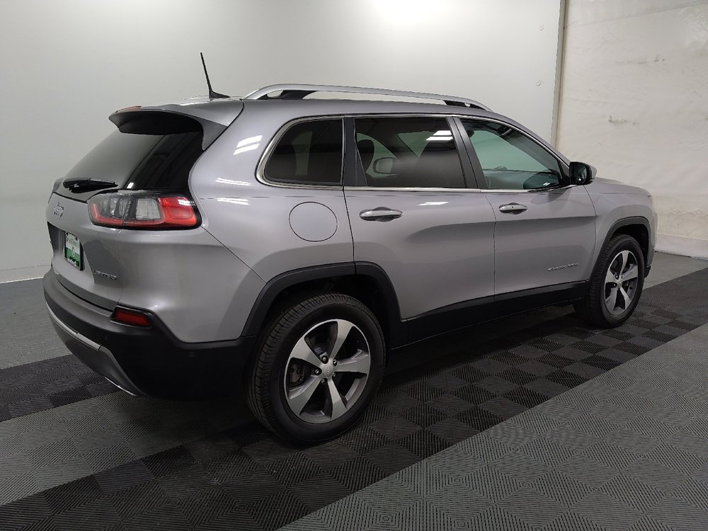 Used 2021 Jeep Cherokee Limited AWD/4WD image 10