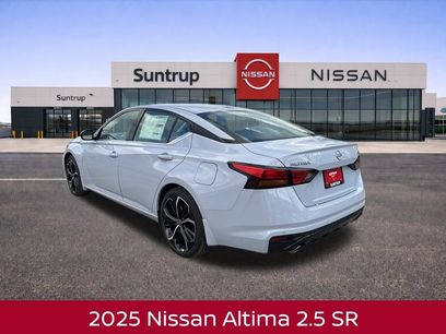 New 2025 Nissan Altima 2.5 SR w/ SR Premium Package