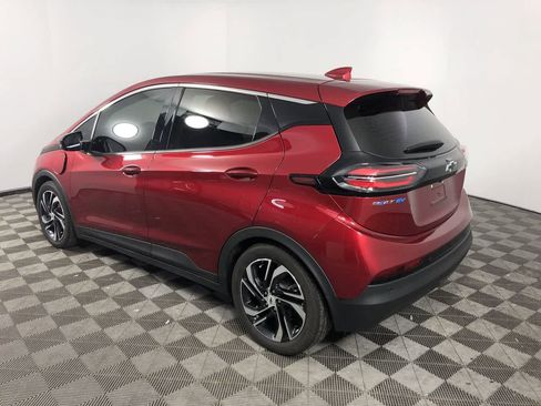 Used 2023 Chevrolet Bolt LT w/ Infotainment Package image 6