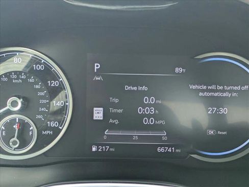 Used 2023 Genesis G80 2.5T AWD/4WD image 11