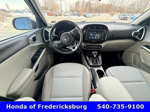 Used 2021 Kia Soul LX image 24