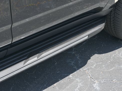 New 2026 Chevrolet Suburban Premier AWD/4WD image 43