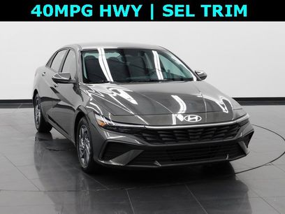 Used 2024 Hyundai Elantra SEL