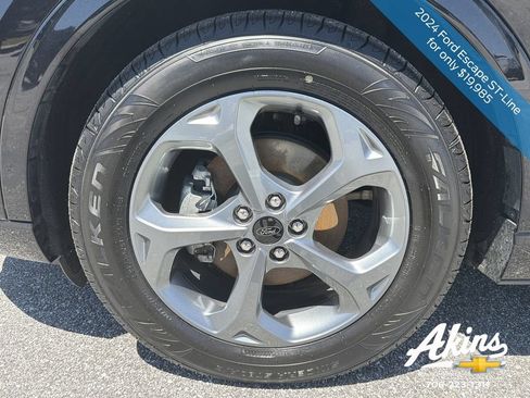 Used 2024 Ford Escape ST-Line w/ Tech Pack #1 FWD image 12