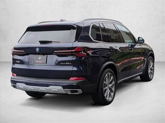 New 2026 BMW X5 xDrive50e video 2