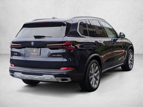 New 2026 BMW X5 xDrive50e image 2