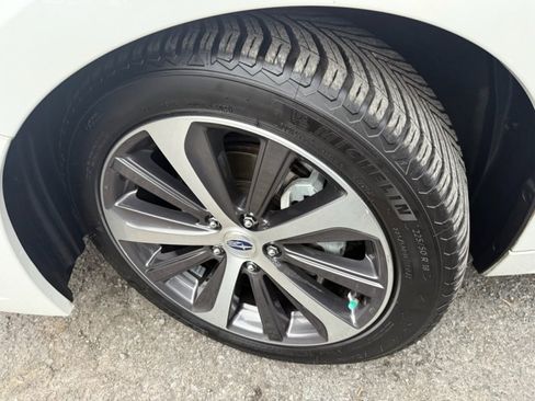 Used 2015 Subaru Legacy 2.5i Limited image 39