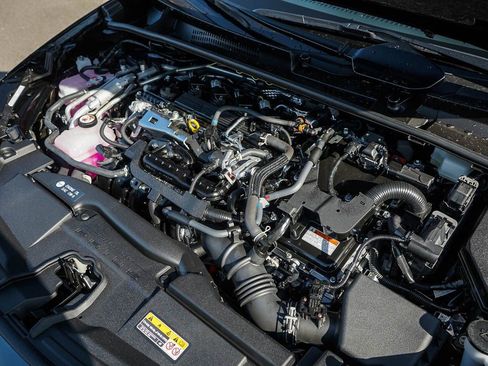 New 2026 Toyota Prius Plug-In Hybrid image 7