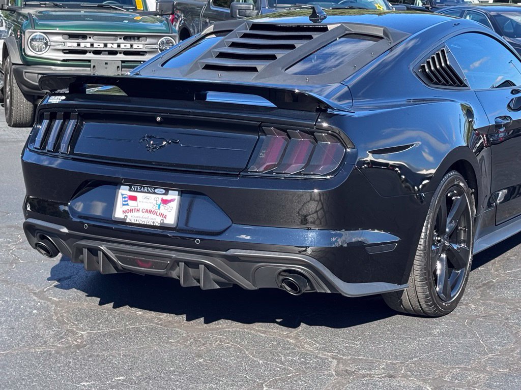 Used 2022 Ford Mustang Coupe w/ Equipment Group 101A RWD image 38