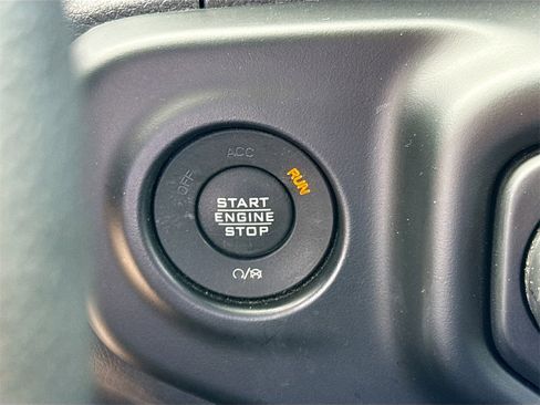 Used 2023 Jeep Wrangler Sport image 15