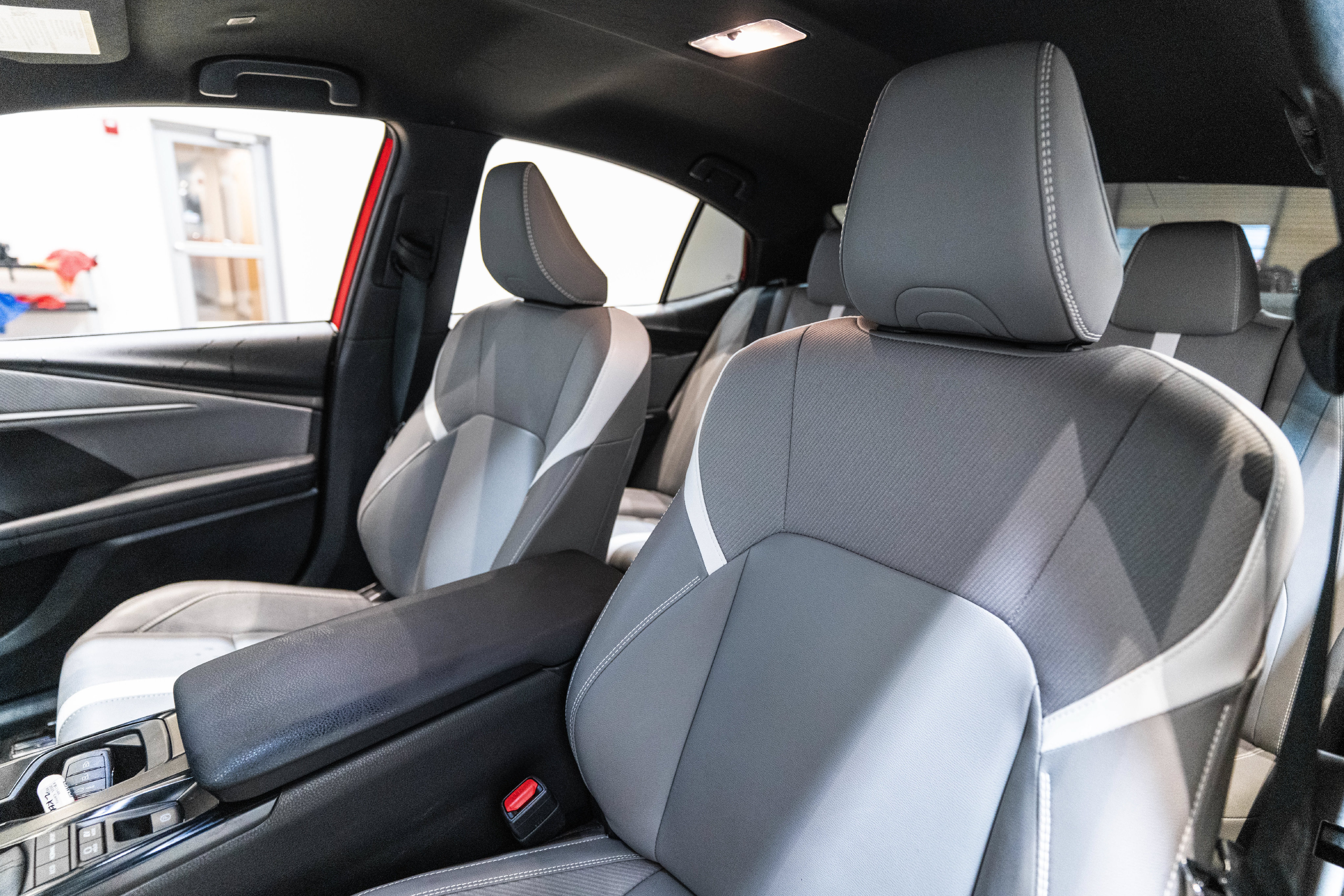 Certified 2025 Toyota Camry SE w/ Convenience Package FWD image 6