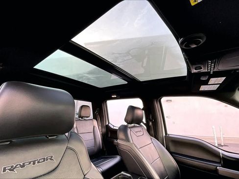 Used 2017 Ford F150 Raptor w/ Equipment Group 802A Luxury image 13