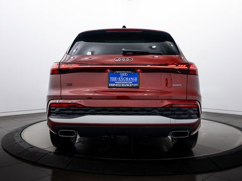 New 2025 Audi Q5 Prestige image 21