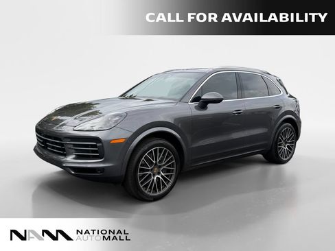 Used 2022 Porsche Cayenne AWD/4WD image 1
