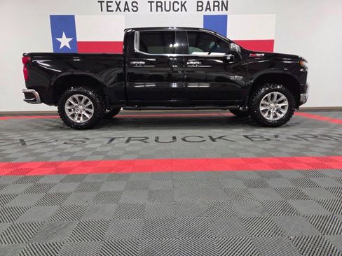 Used 2019 Chevrolet Silverado 1500 LTZ w/ LTZ Texas Edition image 14