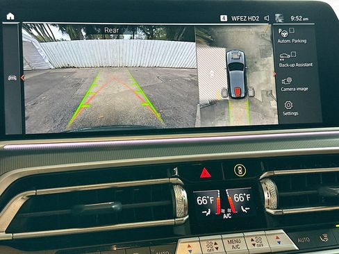 Used 2023 BMW X5 sDrive40i w/ Parking Assistance Package image 14