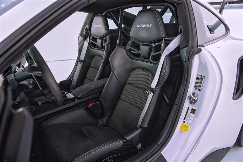 Used 2025 Porsche 911 GT3 RS RWD image 20