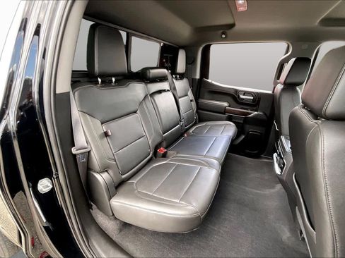 Used 2020 GMC Sierra 1500 SLT RWD image 20