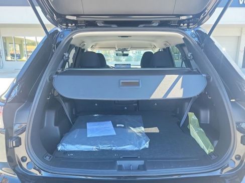 New 2026 Mitsubishi Outlander ES image 10