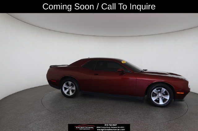 Used 2017 Dodge Challenger SXT RWD image 23