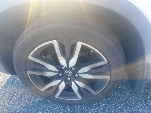 Used 2020 Honda Pilot Elite image 18