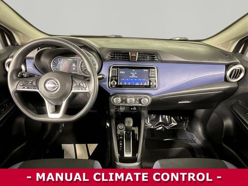 Certified 2023 Nissan Versa SV FWD image 7