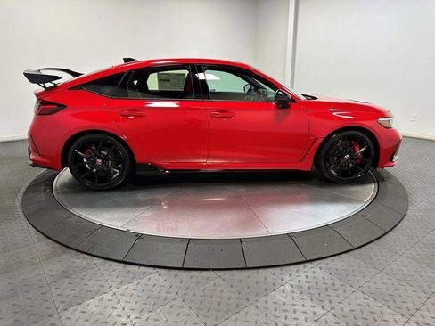 New 2025 Honda Civic Type R image 9