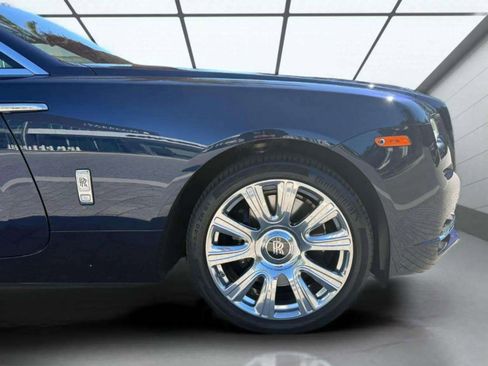 Used 2018 Rolls-Royce Dawn image 6