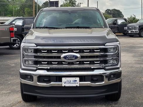 New 2026 Ford F250 Lariat image 2