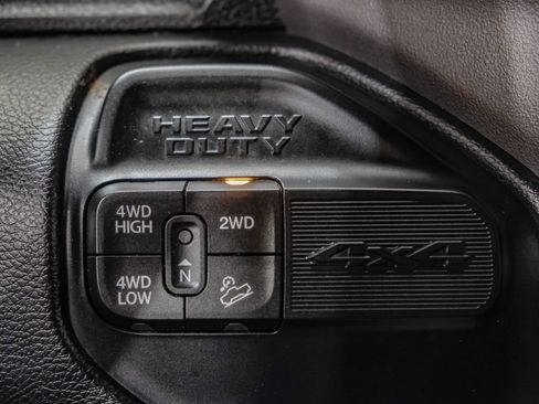 Used 2024 RAM 2500 Big Horn w/ Off Road Package image 28