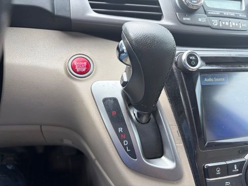 Used 2014 Honda Odyssey Touring image 21