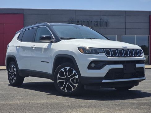 Used 2022 Jeep Compass Limited AWD/4WD image 2