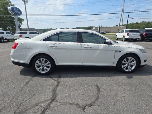 Used 2012 Ford Taurus SEL FWD image 5