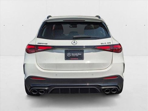 New 2025 Mercedes-Benz GLC 43 AMG 4MATIC image 7